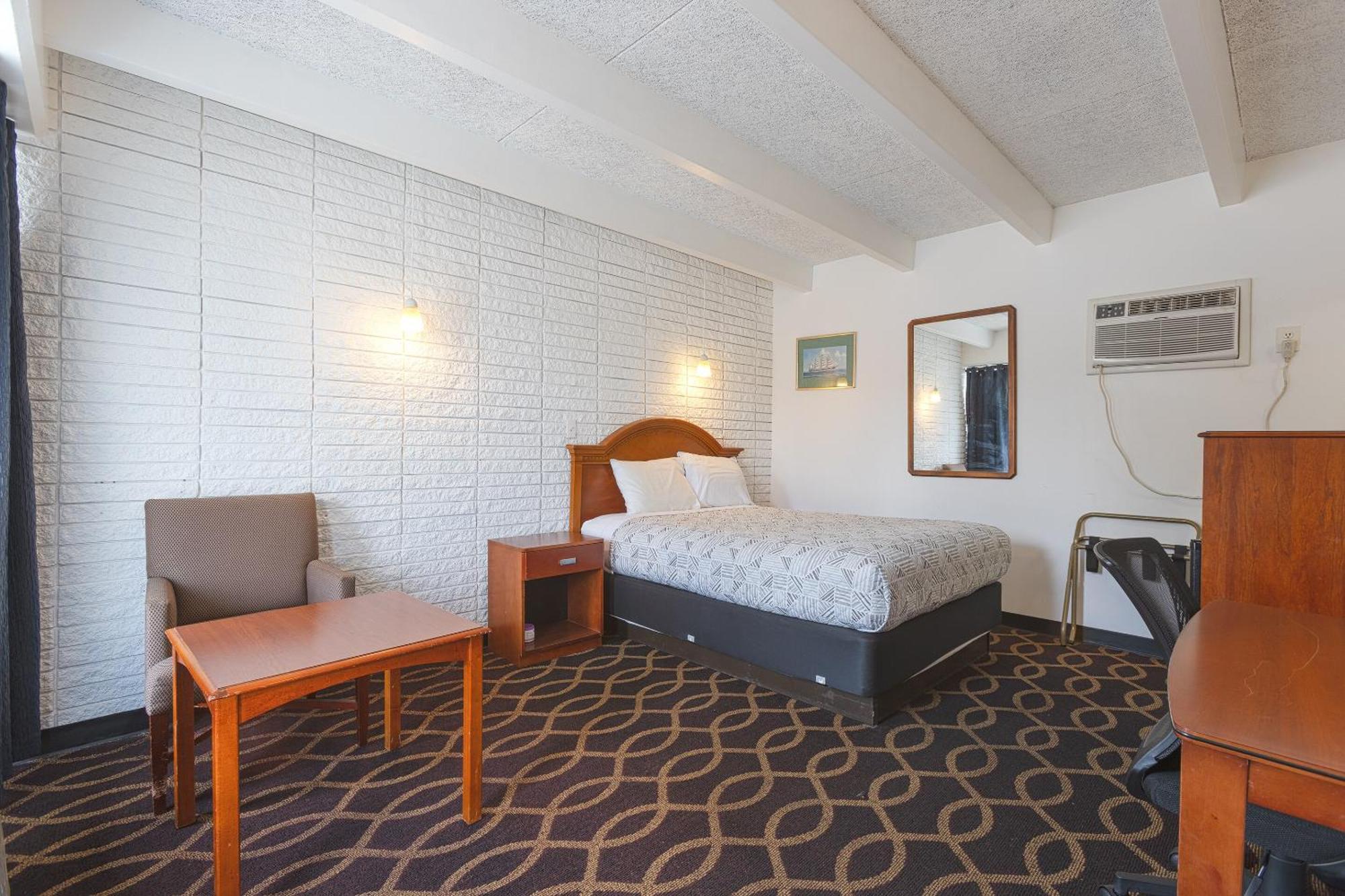Sonrise Inn Lincoln Hwy By Oyo Breezewood Dış mekan fotoğraf