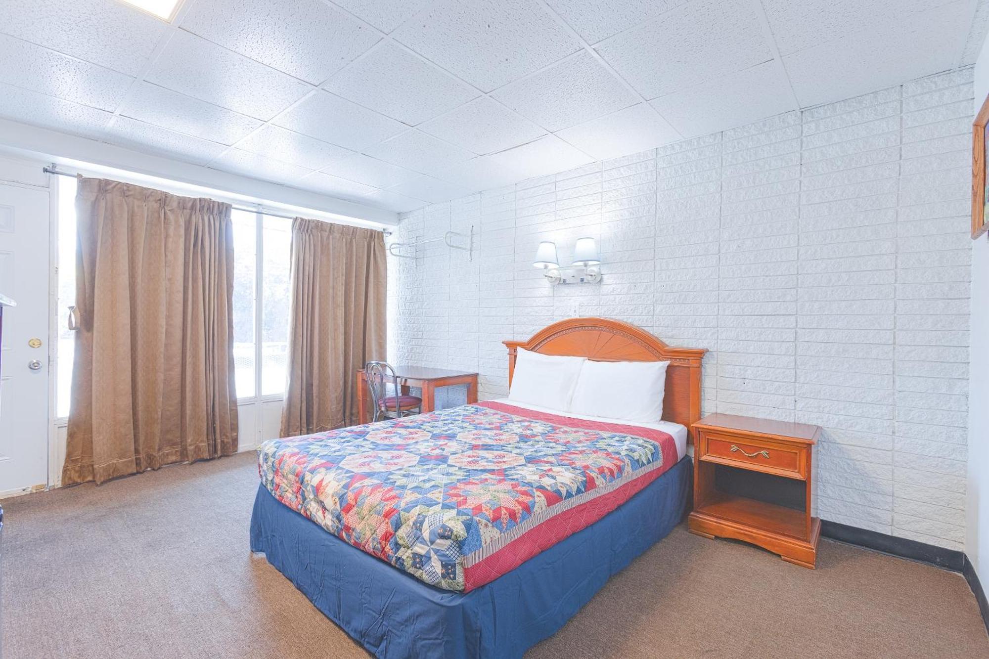 Sonrise Inn Lincoln Hwy By Oyo Breezewood Dış mekan fotoğraf