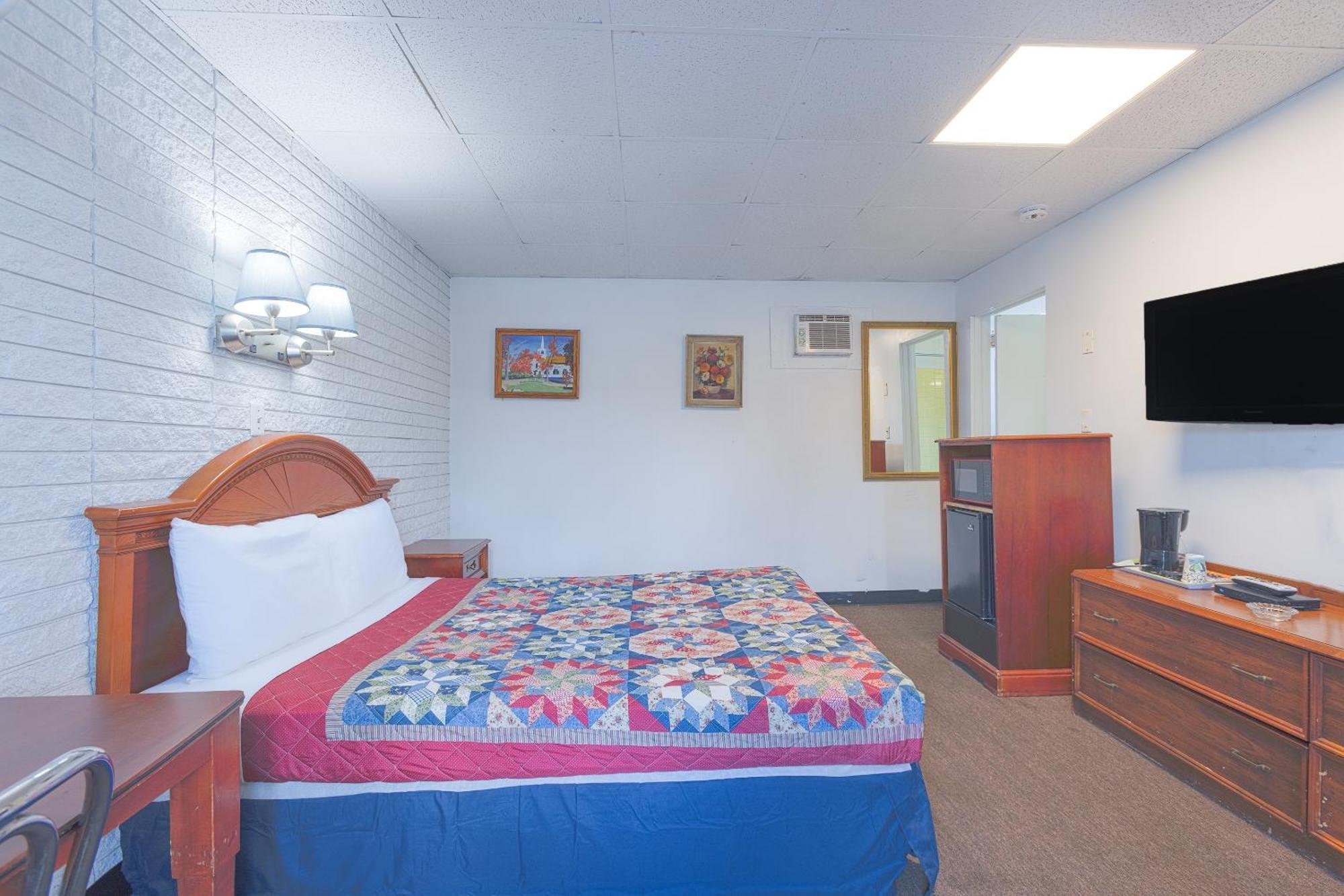 Sonrise Inn Lincoln Hwy By Oyo Breezewood Dış mekan fotoğraf