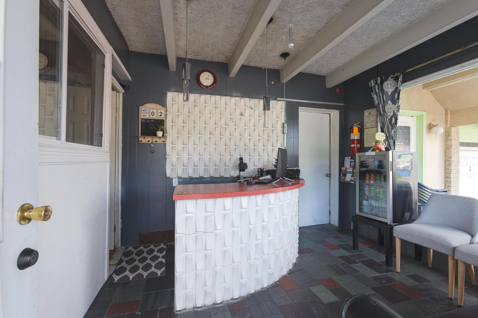 Sonrise Inn Lincoln Hwy By Oyo Breezewood Dış mekan fotoğraf