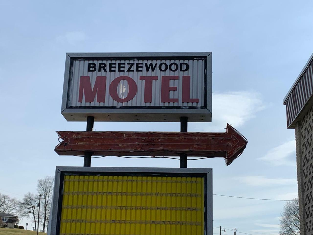 Sonrise Inn Lincoln Hwy By Oyo Breezewood Dış mekan fotoğraf